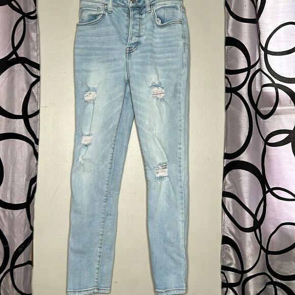 Forever 21 light wash distressed skinny jeans with button fly size 24 - Picture 2 of 8